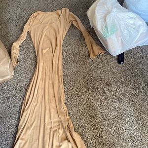 Nude elegant Maxi dress